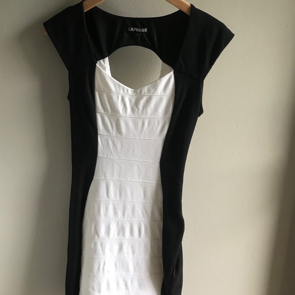 Express Black & White Dress - Picture 3 of 4